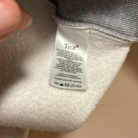 TNA cropped hoodie - Picture 3 of 6